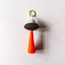 Load image into Gallery viewer, Bag Abductions