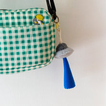 Load image into Gallery viewer, Bag Abductions