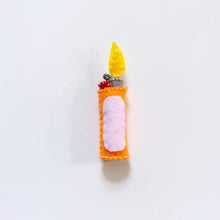 Load image into Gallery viewer, Felt Lighter