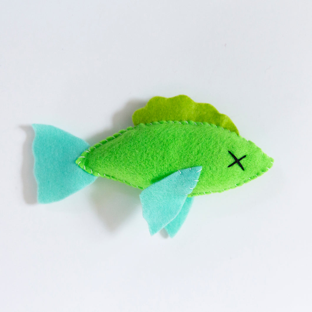 Big Dead Fish Kicker Catnip Toy