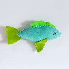 Load image into Gallery viewer, Big Dead Fish Kicker Catnip Toy