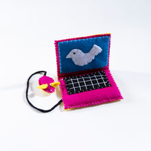 Load image into Gallery viewer, Catnip Laptop Toy