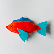 Load image into Gallery viewer, Big Dead Fish Kicker Catnip Toy