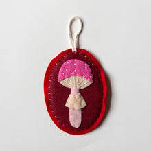 Load image into Gallery viewer, 2D Felt Wall Mushrooms