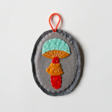 Load image into Gallery viewer, 2D Felt Wall Mushrooms