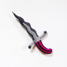 Load image into Gallery viewer, Felt Serpentine Blade