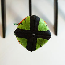 Load image into Gallery viewer, Felt Hanging Plant