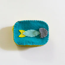 Load image into Gallery viewer, Felt Tinned Fish