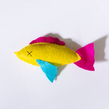 Load image into Gallery viewer, Big Dead Fish Kicker Catnip Toy