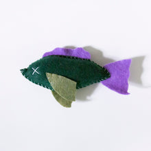 Load image into Gallery viewer, Big Dead Fish Kicker Catnip Toy