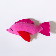 Load image into Gallery viewer, Big Dead Fish Kicker Catnip Toy