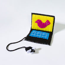 Load image into Gallery viewer, Catnip Laptop Toy