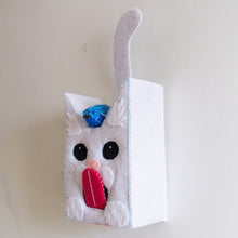 Load image into Gallery viewer, Felt White Cat Birdhouse